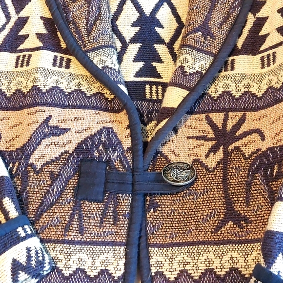 Flashback Longsleeve Bolero Jacket - Picture 2 of 5